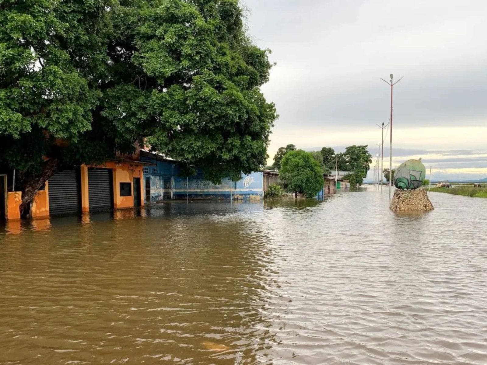 Río Orinoco superó umbral crítico en zonas de Bolívar: autoridades continúan alerta