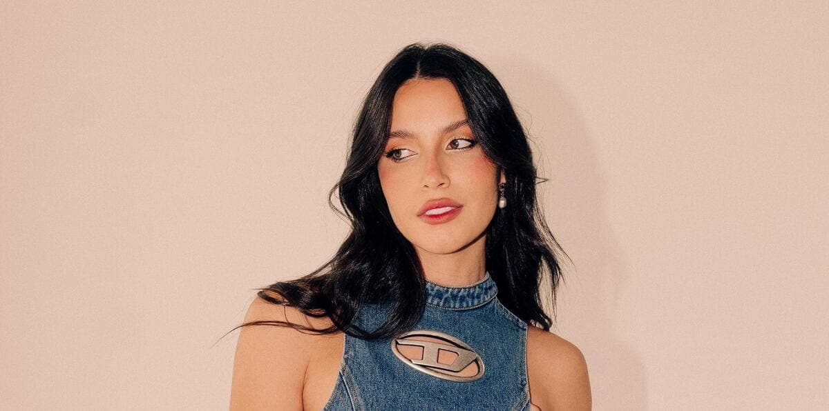 Zhamira Zambrano anunció su primer álbum de estudio «Curita para el Corazón»