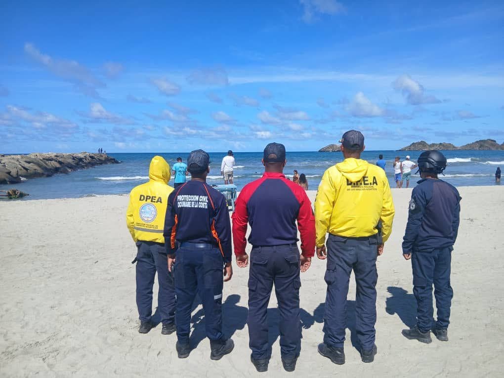 Joven desapareció mientras nadaba en una playa de Aragua