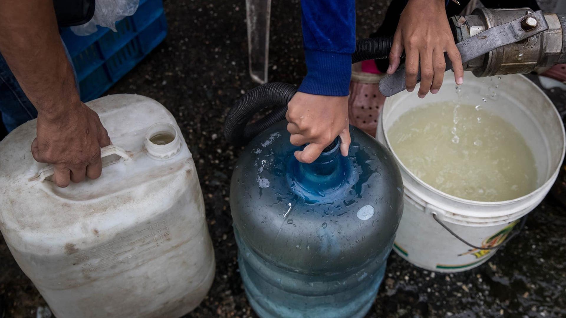 SUCRE | Vecinos de Las Colinas y Campeche tienen más de un mes sin recibir agua potable