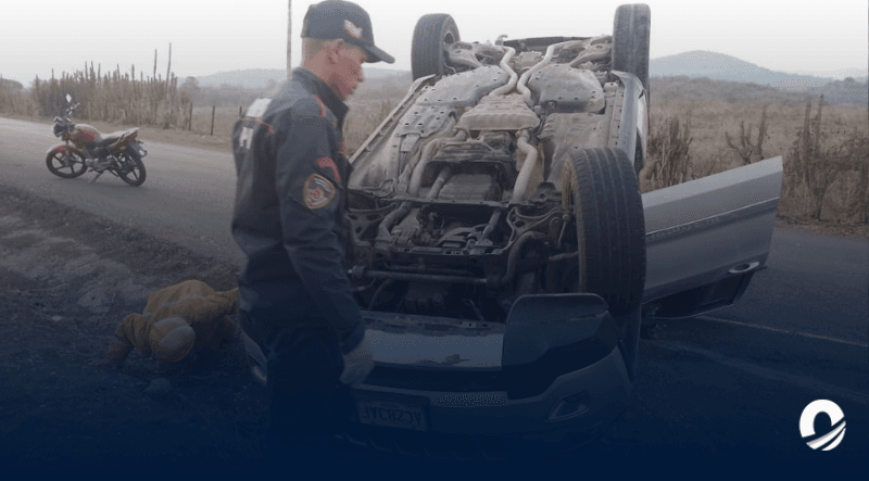 Cuatro personas se volcaron en un vehículo con destino a Cumaná